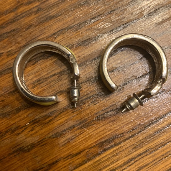 Cross Earring Collection - Picture 6 of 10